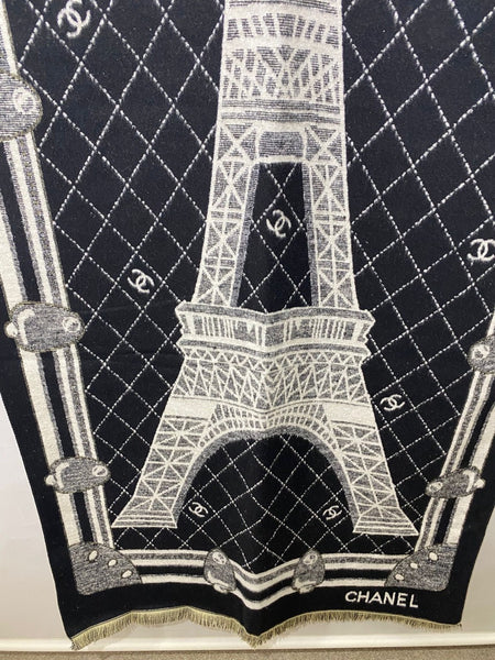 Authentic CHANEL Black & Ivory Cashmere blend Scarf – New with Box (VIP Gift) Made in France