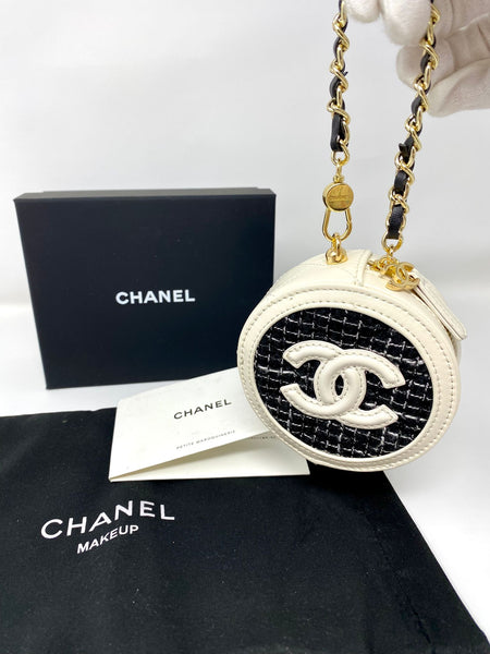 CHANEL Leather & Tweed CC Makeup Bag Vanity Chain (Rare VIP Gift) Mini Cosmetic Bag, with Logo Pouch & Box - Made in Italy