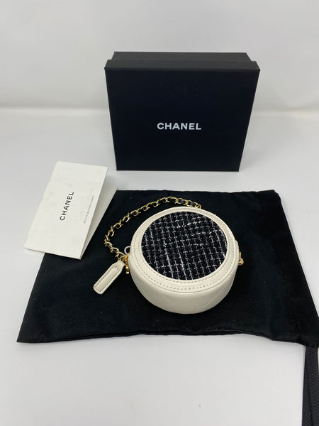 CHANEL Leather & Tweed CC Makeup Bag Vanity Chain (Rare VIP Gift) Mini Cosmetic Bag, with Logo Pouch & Box - Made in Italy