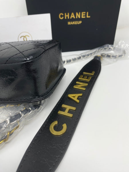 CHANEL CC Wax Leather Makeup Bag on Chain + Tweed Pouch Set (VIP Gift)  Phone Bag and Purse With Logo Box