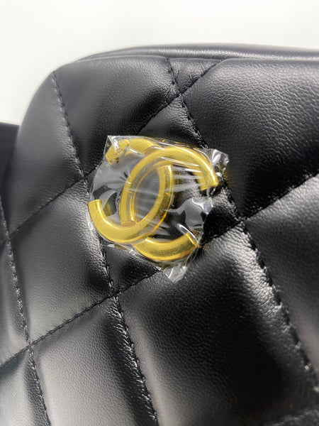 CHANEL CC Black Leather Matelassé Quilted Makeup Bag on Chain (VIP Gift) With Logo Box, Mini Crossbody, Phone Pouch