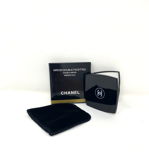 CHANEL Beauty CC Logo Black Double Facette Compact Mirror New with Box (VIP Gift)